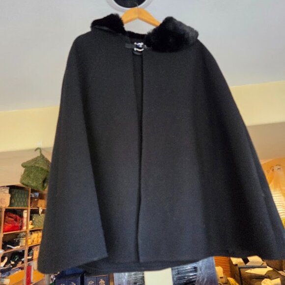 Black Cape - Apt 9 - Elegant - One size - Picture 2 of 8